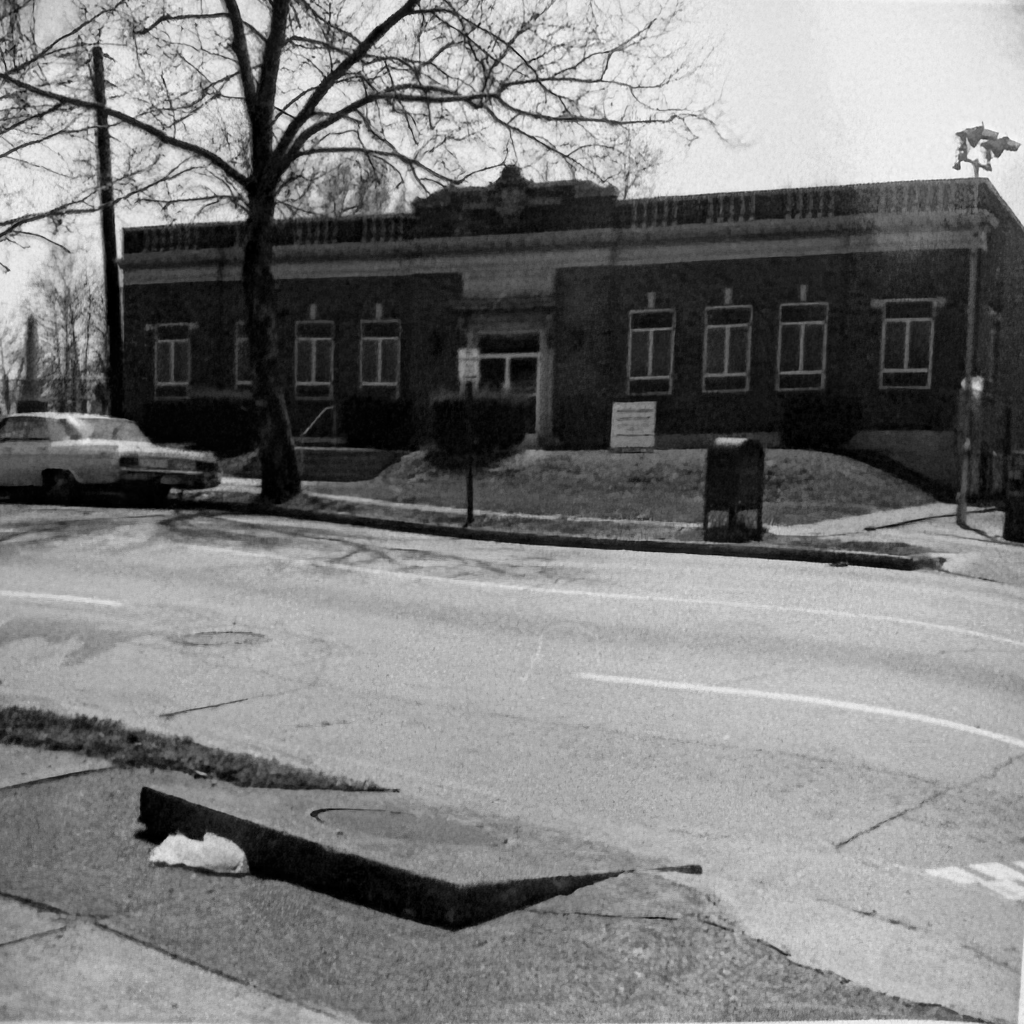 Front view of the Craftsmen Lodge building on Bates Street, St. Louis